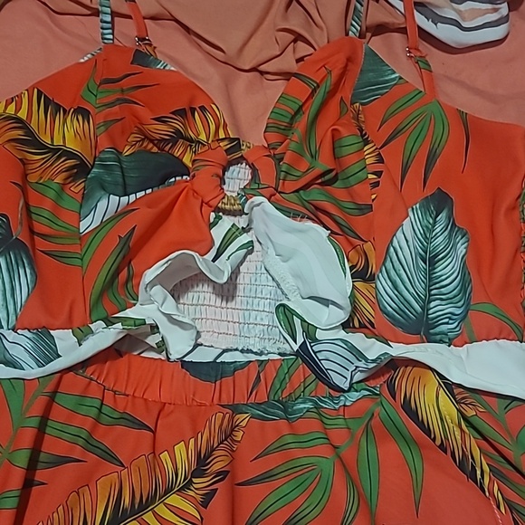 Summer dress - Picture 1 of 4